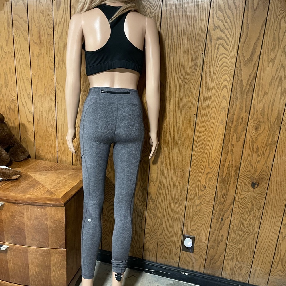 Lululemon"Speed Up Tight*28" Heathered Gray First Release - Picture 7 of 16